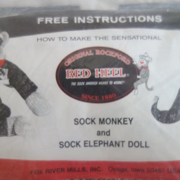 New Sealed Vtg U.S.A. FOX RIVER Red Heel Sock Monkey and Sock Elephant Doll Kit - Picture 2 of 4